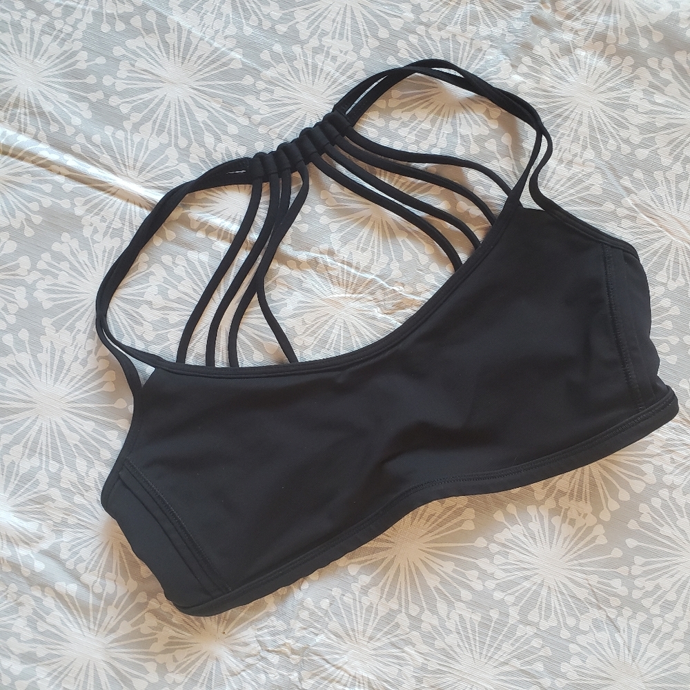 Lululemon Scrappy Back Bra
